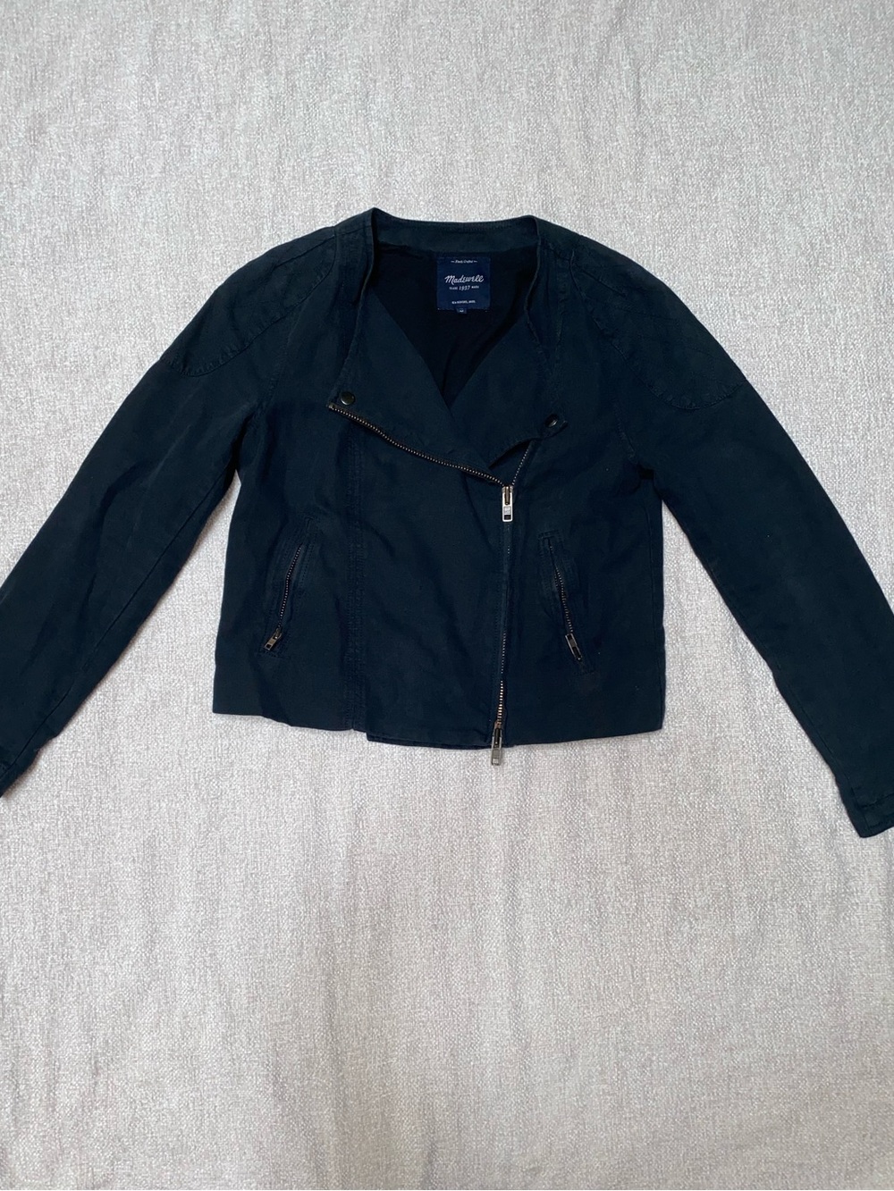 Madewell Dark Charcoal Gray Quilted Shoulder Moto Jacket Size Medium Cropped Zip